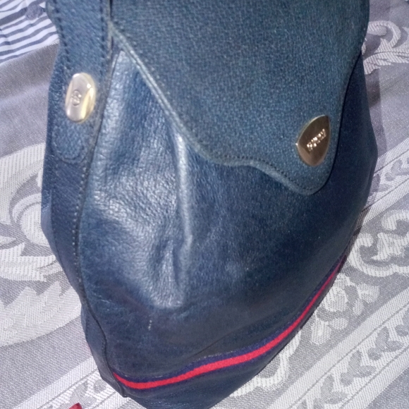 💕💅👜 Amazing Gucci pig skin Bucket💕😍 - Picture 8 of 12